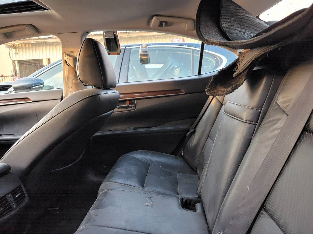 2015 LEXUS ES 350 — 162706 Miles — Lot 2195975 — Main - Marhaba Auctions Used Cars - Image 6