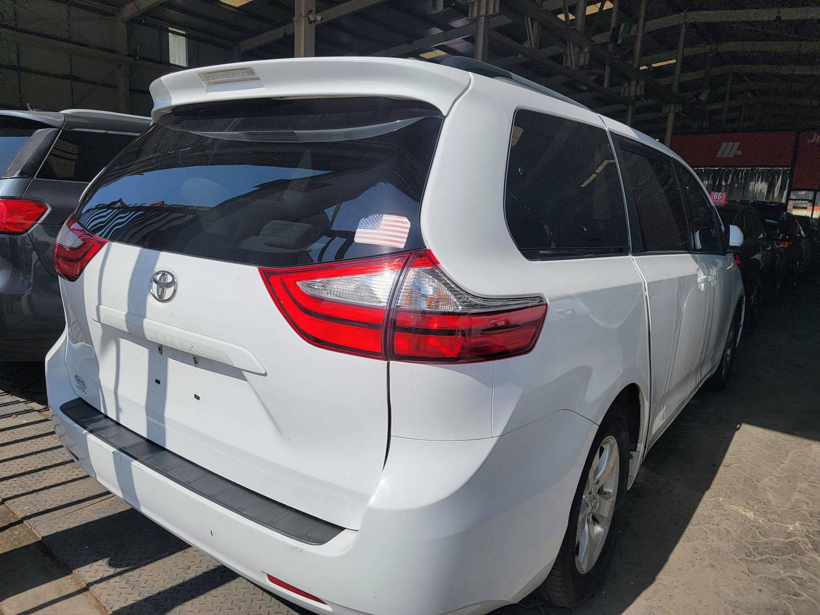 2015 TOYOTA SIENNA — 190816 Miles — Lot S582774 — Main - Marhaba Auctions Used Cars - Image 3