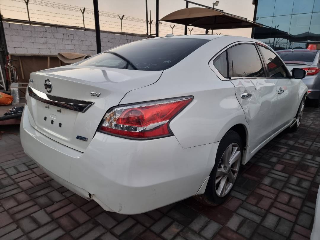 2014 NISSAN ALTIMA — 162579 Miles — Lot 124587 — Souq - Marhaba Auctions Used Cars - Image 3