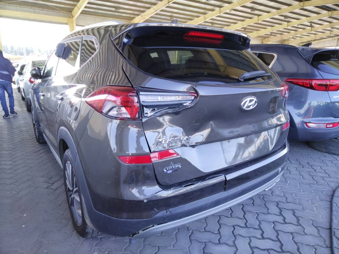 2019 HYUNDAI TUCSON — 106742 Miles — Lot 77860503 - Marhaba Auctions Used Cars - Image 4