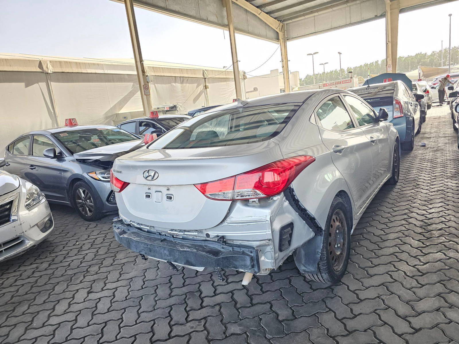 2012 HYUNDAI ELANTRA — 164434 Miles — Lot 42511584 — Souq - Marhaba Auctions Used Cars - Image 5