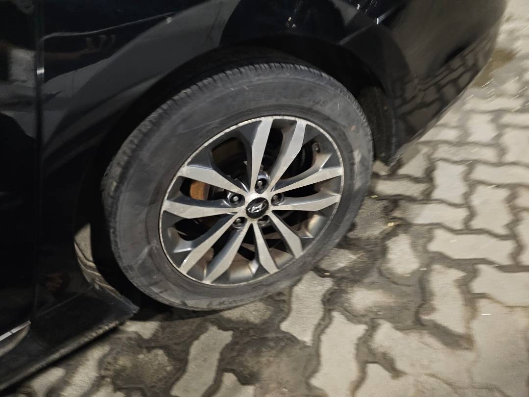 2011 HYUNDAI GRANDEUR — 163966 KM — Lot BA003746 — Main - Marhaba Auctions Used Cars - Image 6