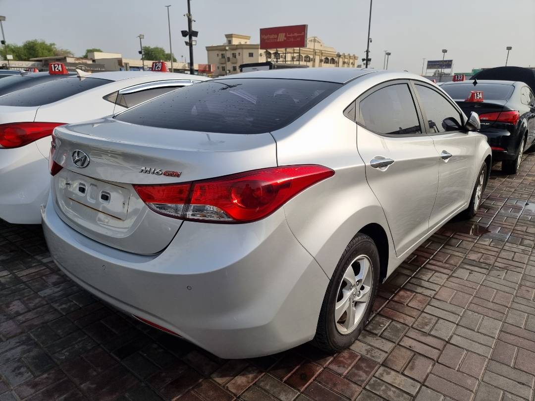 2011 HYUNDAI AVANTE — 148780 KM — Lot 215487 — Ind. 12 - Marhaba Auctions Used Cars - Image 5