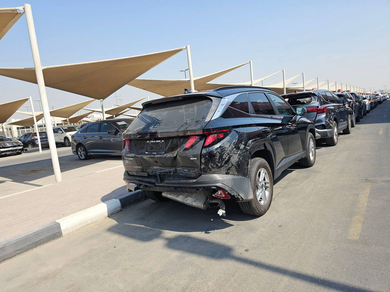 2025 HYUNDAI TUCSON — 14830 KM — Lot 9SH441828 — Souq - Marhaba Auctions Used Cars - Image 5