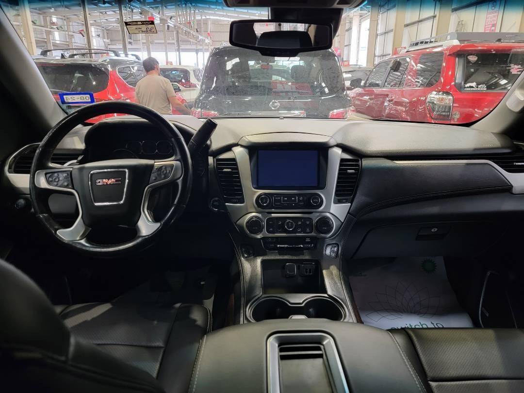 2017 GMC YUKON — 170294 KM — Lot R515315 — Main - Marhaba Auctions Used Cars - Image 6