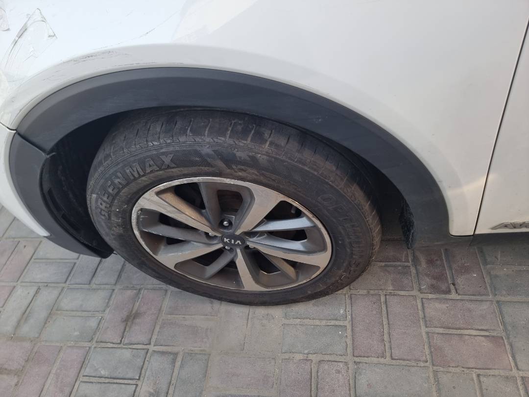 KIA SORENTO 2019 - Marhaba Auction Used Cars - Image 9