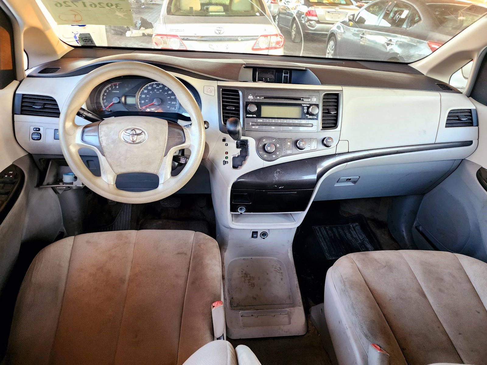 2013 TOYOTA SIENNA — 243566 Miles — Lot 39261726 — Souq - Marhaba Auctions Used Cars - Image 7