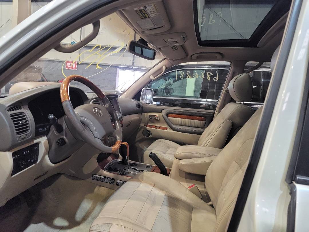 2003 LEXUS LX 470 — 259254 Miles — Lot 33534061 — Main - Marhaba Auctions Used Cars - Image 8