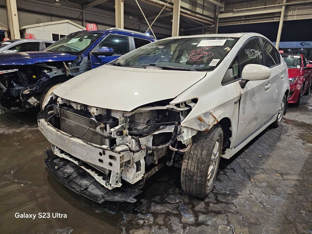 2011 TOYOTA PRIUS — 158222 Miles — Lot 0256286 — Main - Marhaba Auctions Used Cars - Image 5