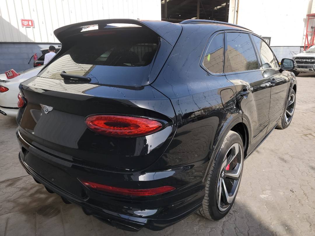 2022 BENTLEY BENTAYGA — 25717 KM — Lot 82151212 - Marhaba Auctions Used Cars - Image 3