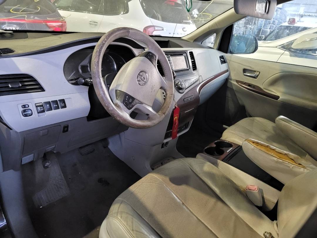 2013 TOYOTA SIENNA — 228677 Miles — Lot DK3DCXDS049677 — Main - Marhaba Auctions Used Cars - Image 8