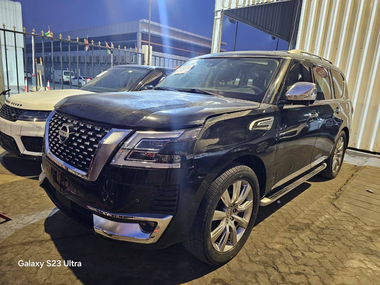 INFINITI QX80 2015 - Marhaba Auction Used Cars - Image 3