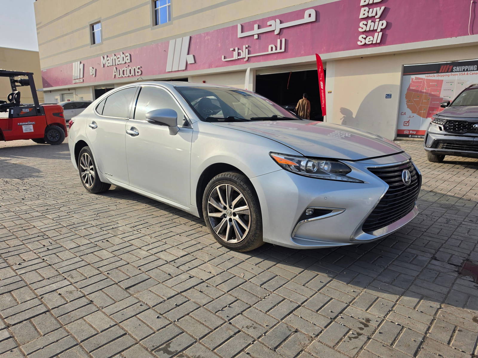 2016 LEXUS ES 300H — 9473 Miles — Lot 90123495 - Marhaba Auctions Used Cars - Image 3