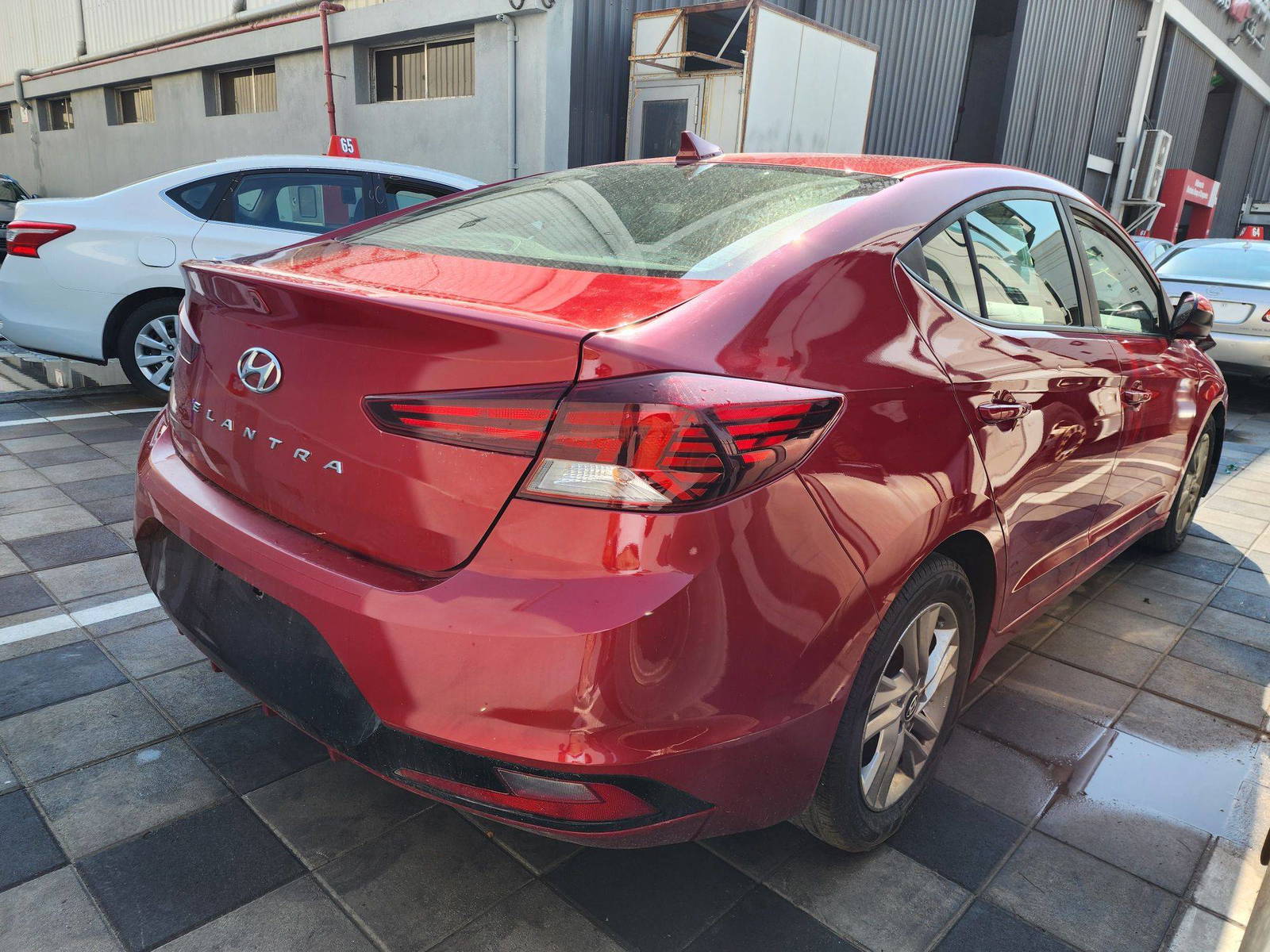 2019 HYUNDAI ELANTRA — 198514 Miles — Lot 71470884 — Souq - Marhaba Auctions Used Cars - Image 6