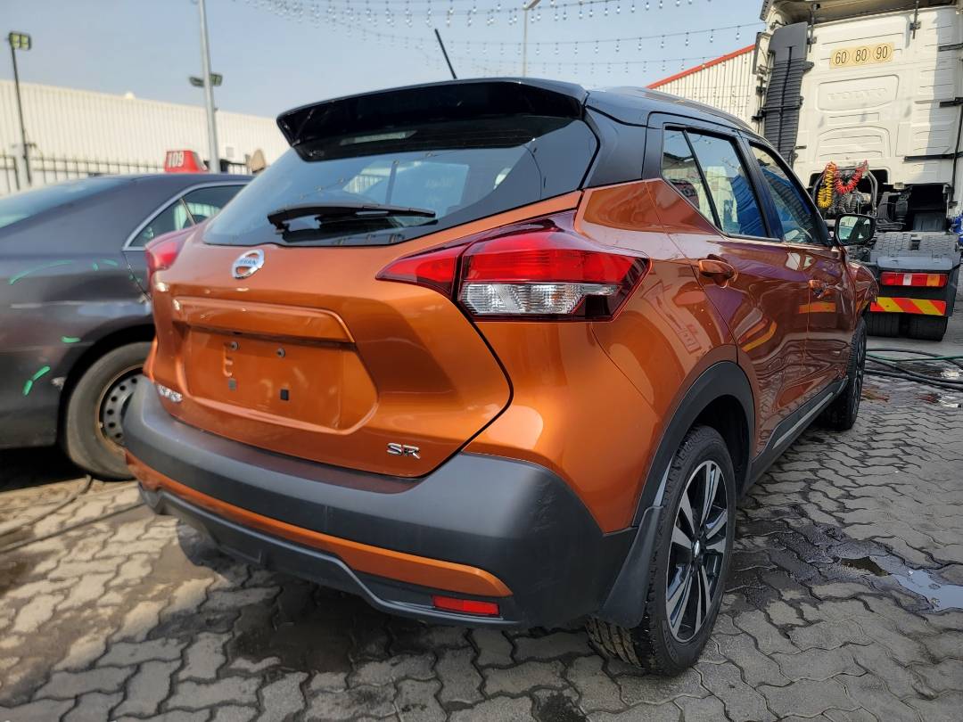 2019 NISSAN KICKS — 121060 Miles — Lot KL544016 — Main - Marhaba Auctions Used Cars - Image 3