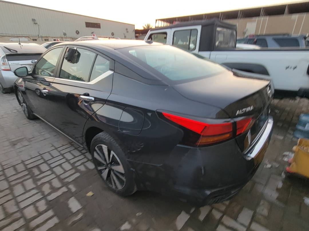 2021 NISSAN ALTIMA — 41002 Miles — Lot MN343982 — Main - Marhaba Auctions Used Cars - Image 5