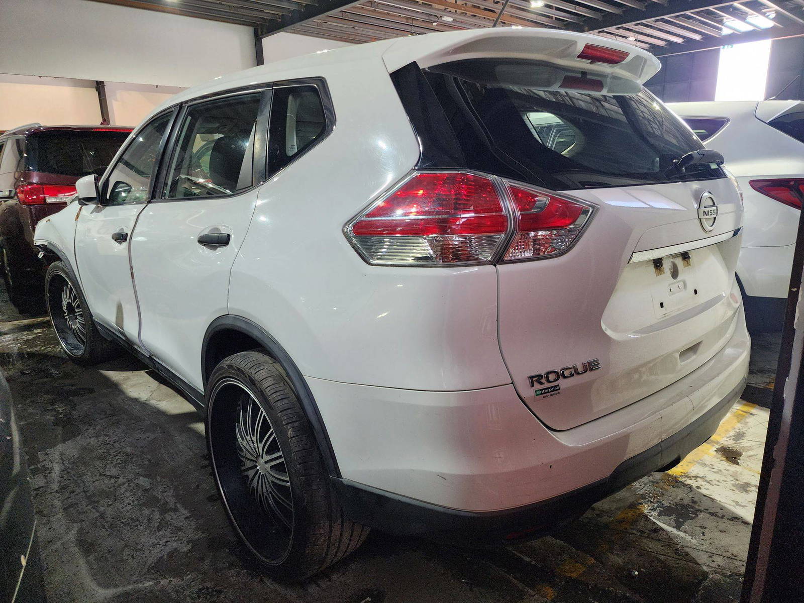 2016 NISSAN ROGUE — 147277 Miles — Lot 676546 — Al Quoz - Marhaba Auctions Used Cars - Image 6