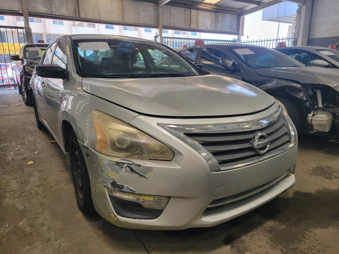 2014 NISSAN ALTIMA — 177655 Miles — Lot 38947934 — Ind. 12 - Marhaba Auctions Used Cars - Image 4