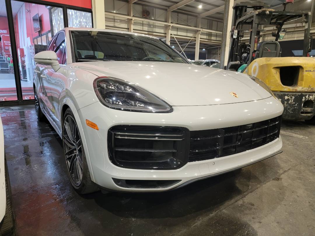 2023 PORSCHE CAYENNE TURBO — 9748 Miles — Lot 61742655 — Main - Marhaba Auctions Used Cars - Image 4