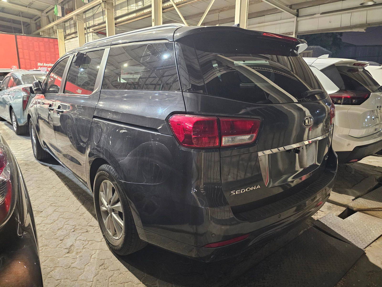 KIA SEDONA 2016 - Marhaba Auction Used Cars - Image 4