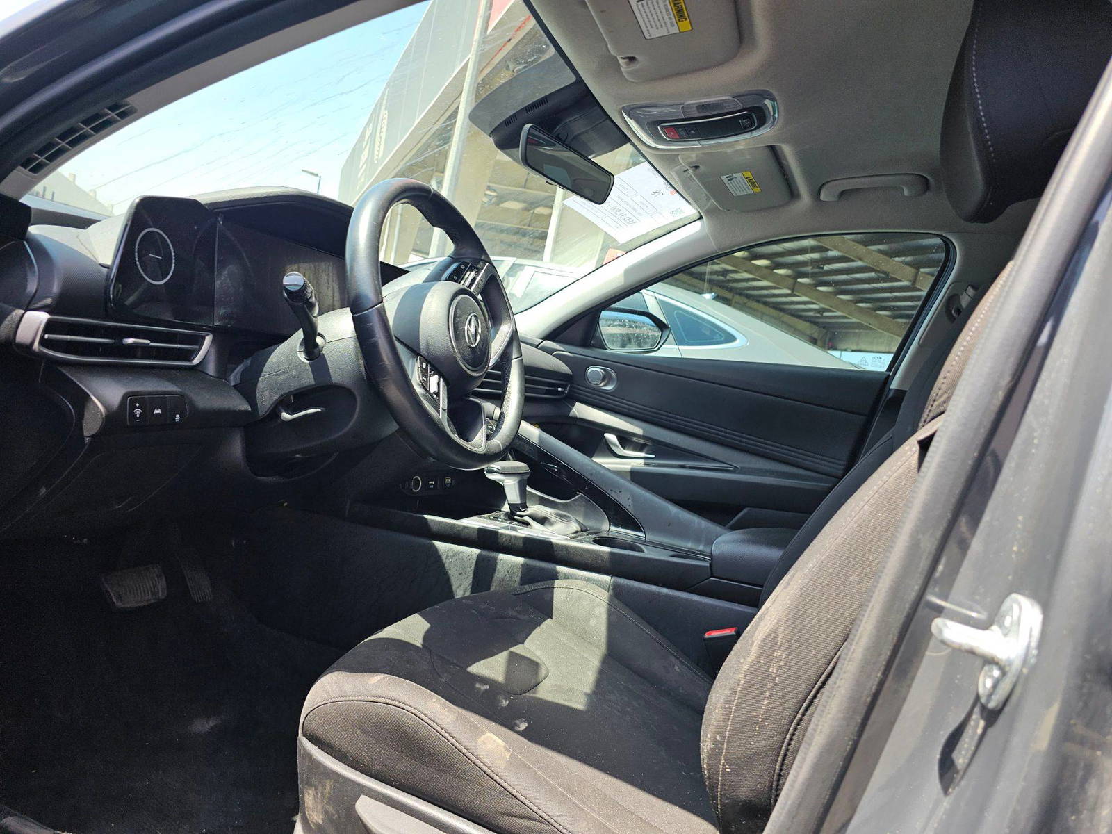 HYUNDAI ELANTRA 2023 - Marhaba Auction Used Cars - Image 8