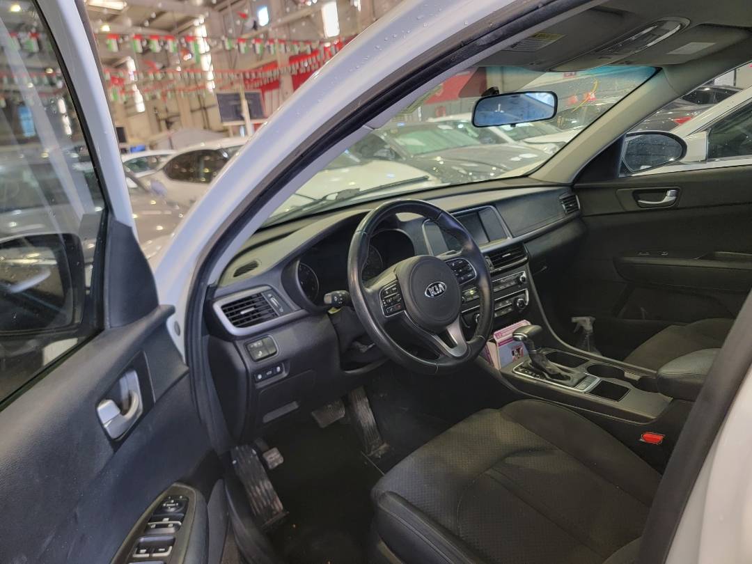 2018 KIA OPTIMA — 111695 Miles — Lot 77117594 — Main - Marhaba Auctions Used Cars - Image 6