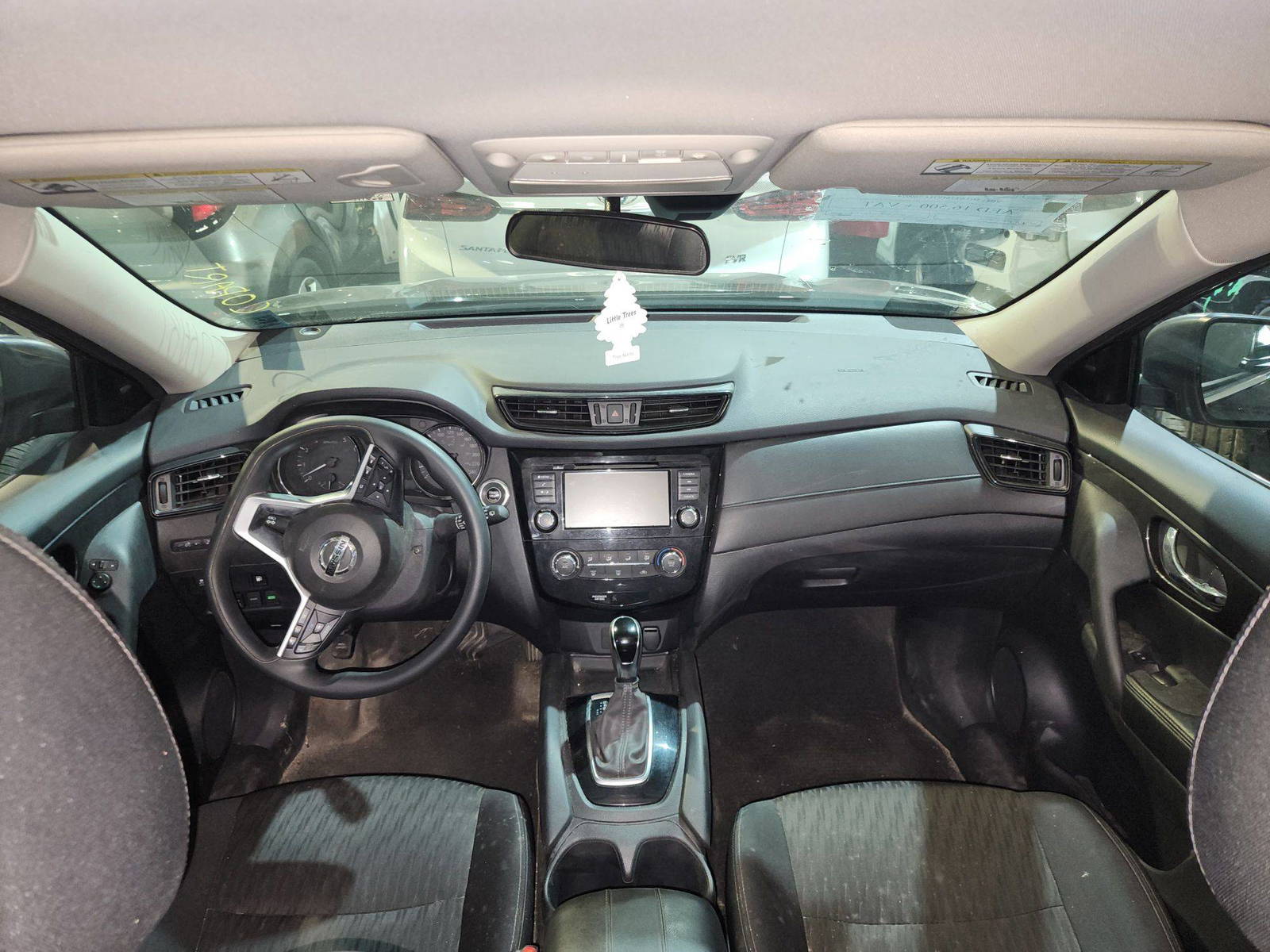 2020 NISSAN ROGUE — 111508 KM — Lot 81467474 — Al Quoz - Marhaba Auctions Used Cars - Image 8
