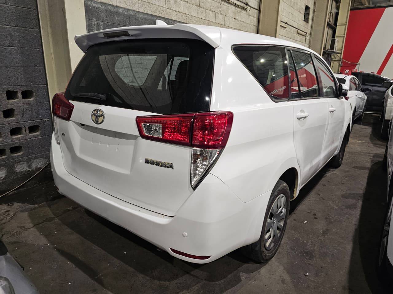 2021 TOYOTA INNOVA — 999999 KM — Lot 0119022 — Main - Marhaba Auctions Used Cars - Image 6