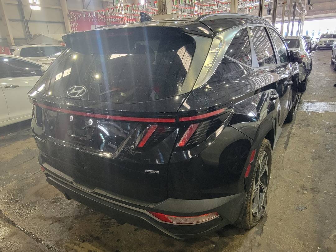 2023 HYUNDAI TUCSON — 20241 Miles — Lot 87104774 — Al Surrah - Marhaba Auctions Used Cars - Image 3