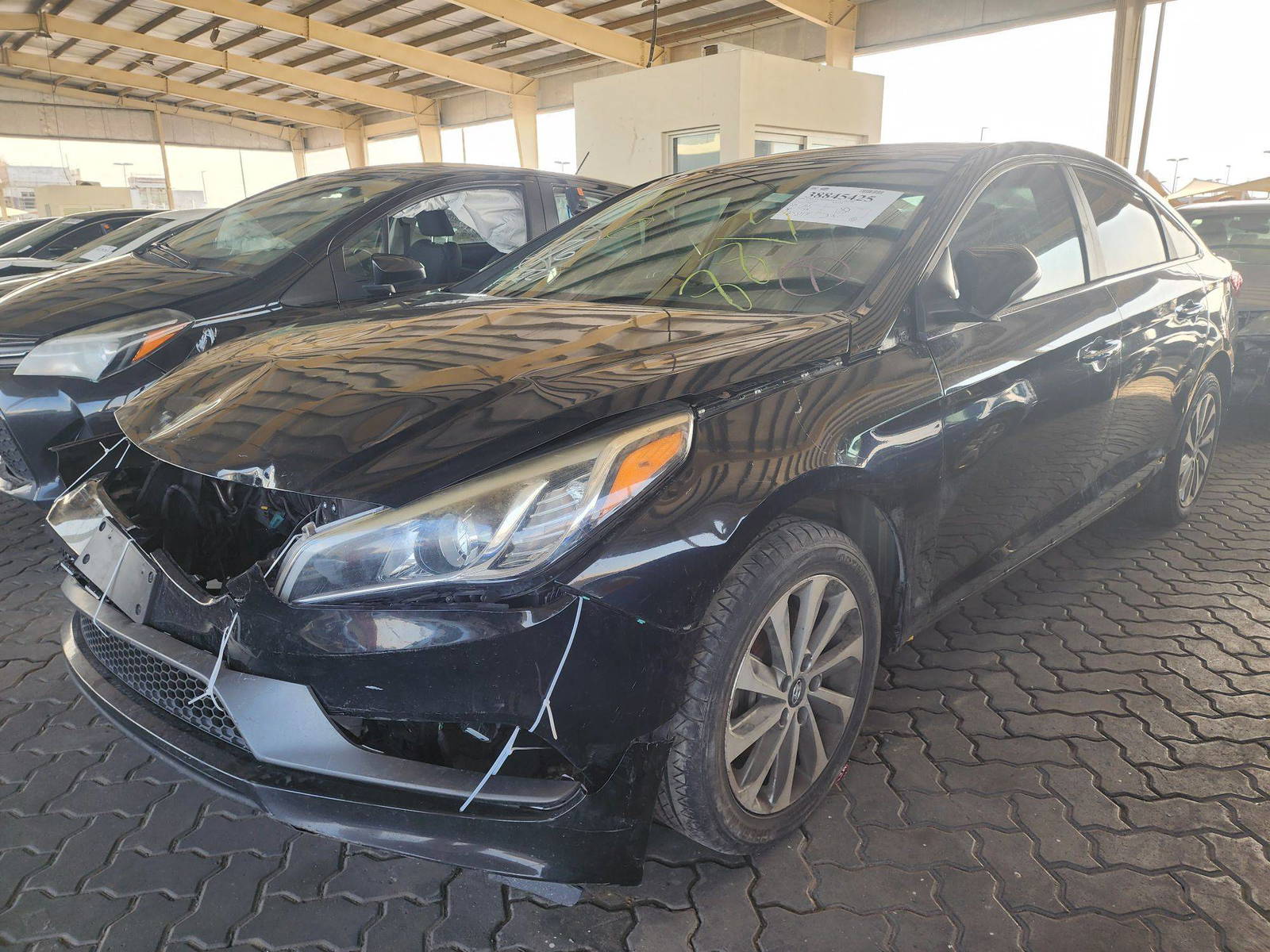 2017 HYUNDAI SONATA — 125117 Miles — Lot 38845425 — Ind. 12 - Marhaba Auctions Used Cars - Image 5