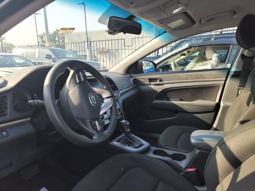 2019 HYUNDAI ELANTRA — 72298 Miles — Lot 85233 — Main - Marhaba Auctions Used Cars - Image 6