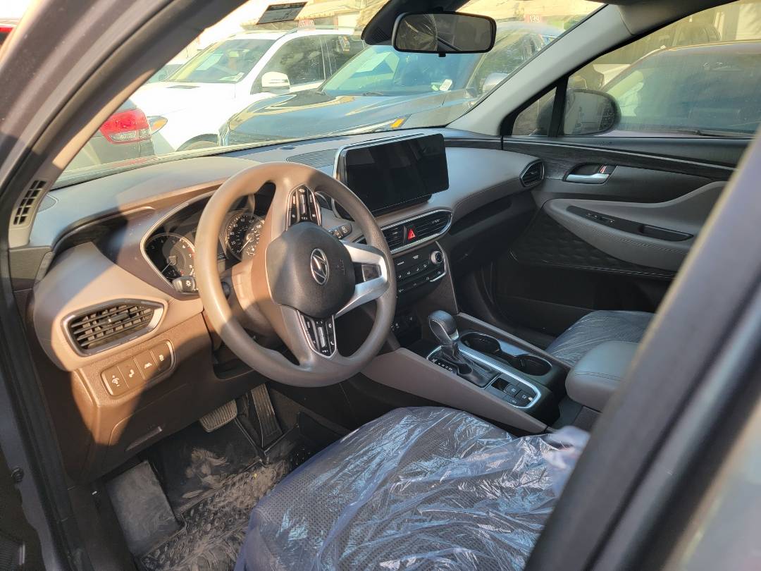2019 HYUNDAI SANTA FE — 100622 Miles — Lot D2KH096903 — Main - Marhaba Auctions Used Cars - Image 7
