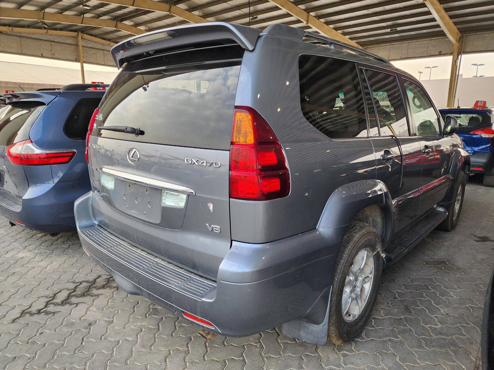 2006 LEXUS GX 470 — 231527 Miles — Lot 14379 — Ind. 12 - Marhaba Auctions Used Cars - Image 3