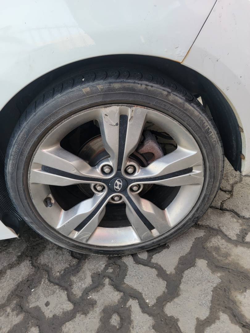 2012 HYUNDAI VELOSTER — 200657 KM — Lot CU038775 — Main - Marhaba Auctions Used Cars - Image 7