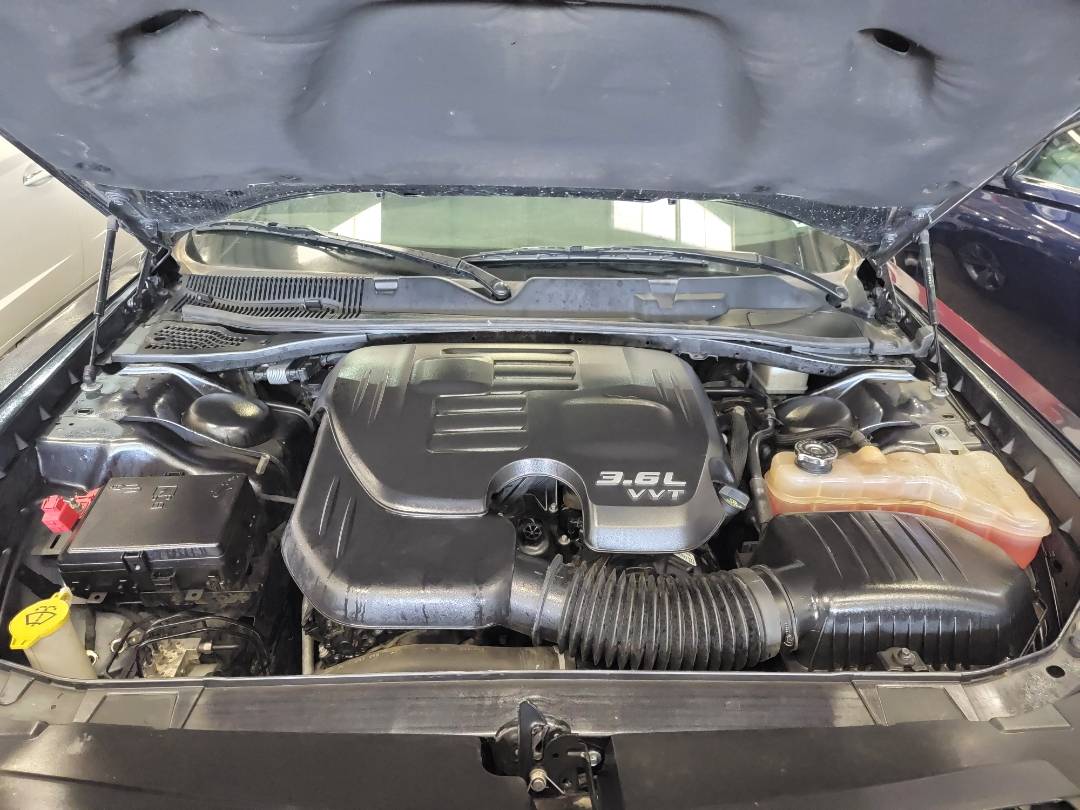2019 DODGE CHALLENGER — 144034 Miles — Lot H629572 — Main - Marhaba Auctions Used Cars - Image 10