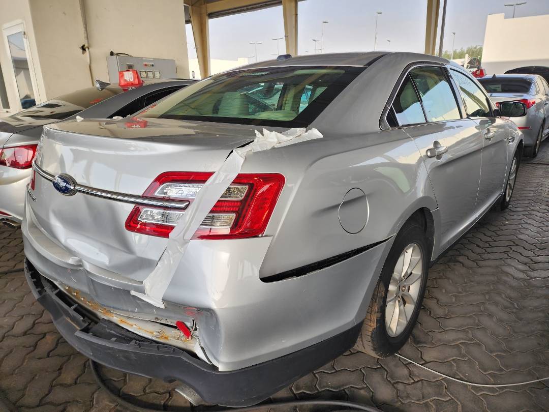 2014 FORD TAURUS — 140823 Miles — Lot 38261667 - Marhaba Auctions Used Cars - Image 4