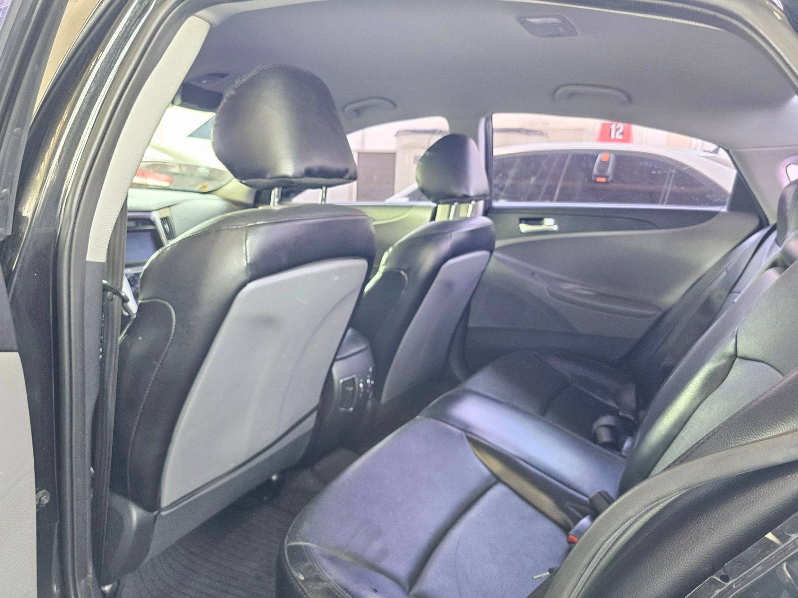 2012 HYUNDAI SONATA — 106883 KM — Lot 467089 — Main - Marhaba Auctions Used Cars - Image 6