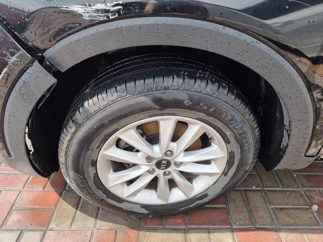 2019 KIA SORENTO — 106878 Miles — Lot 215487 — Ind. 12 - Marhaba Auctions Used Cars - Image 10