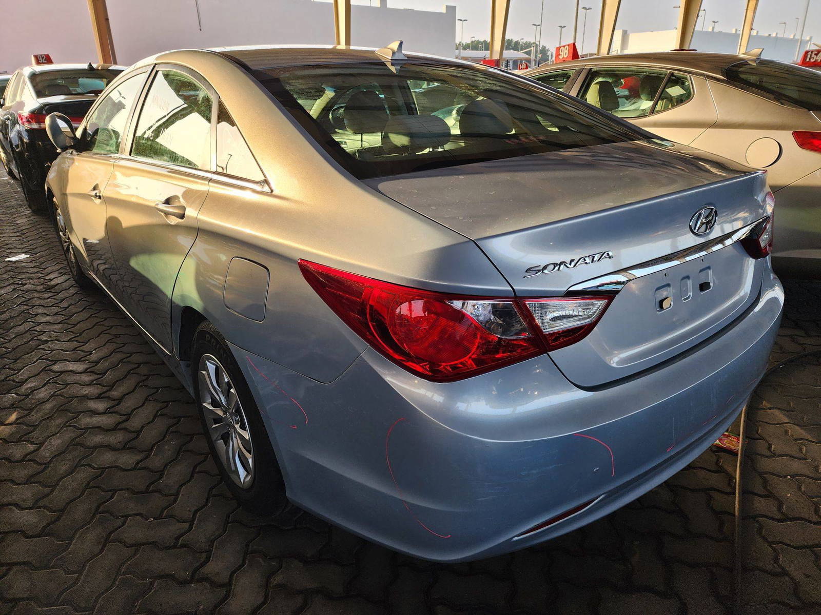 2013 HYUNDAI SONATA — 128102 Miles — Lot 82078443 - Marhaba Auctions Used Cars - Image 4