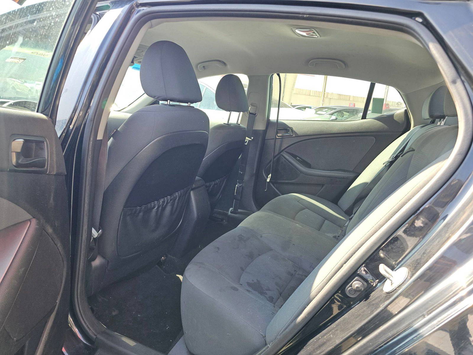 KIA OPTIMA 2015 - Marhaba Auction Used Cars - Image 6