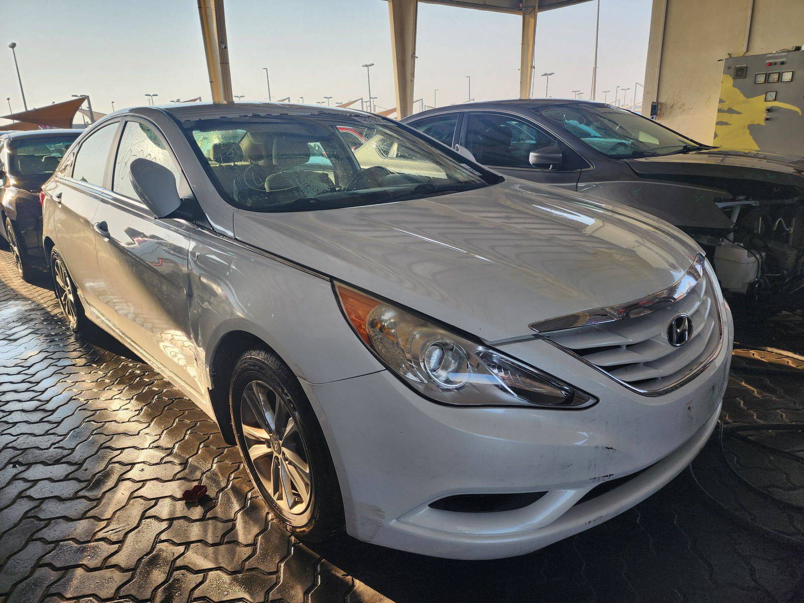 2011 HYUNDAI SONATA — 114076 Miles — Lot 48708834 — Souq - Marhaba Auctions Used Cars - Image 3
