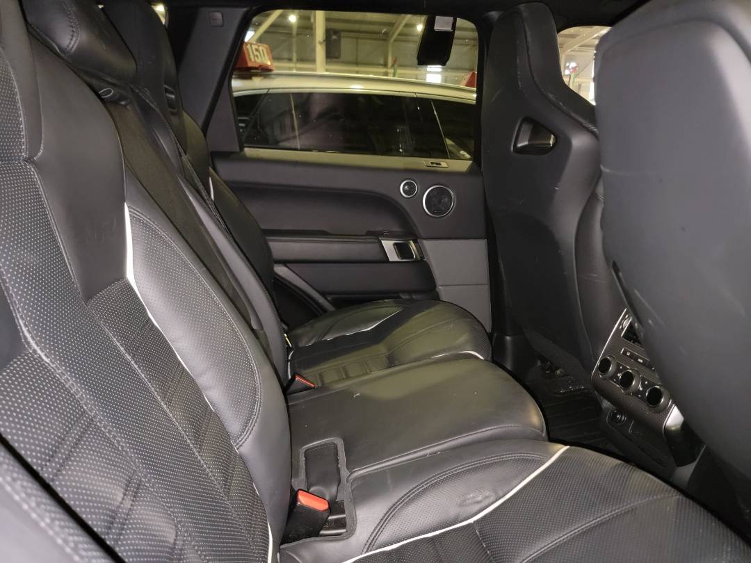 2016 LAND ROVER RANGE ROVER — 80322 Miles — Lot 573600 - Marhaba Auctions Used Cars - Image 6