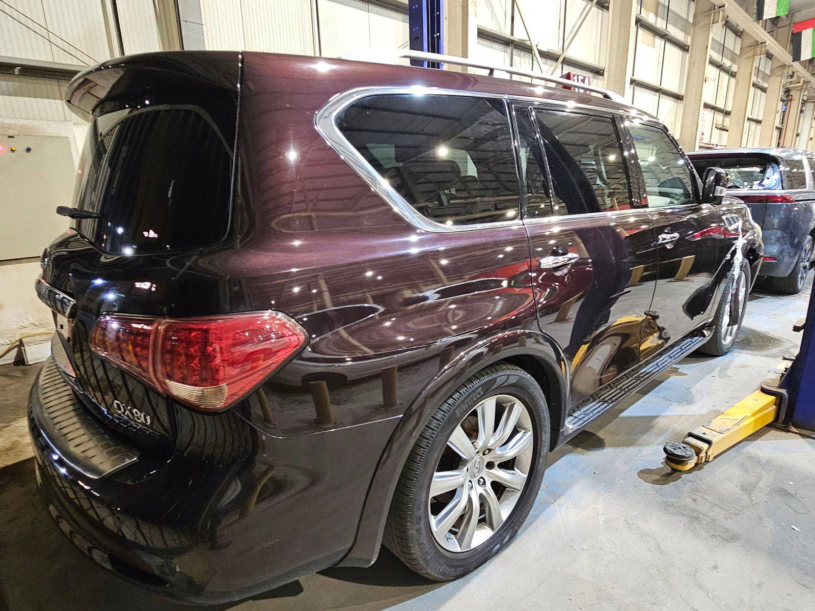 INFINITI QX80 2014 - Marhaba Auction Used Cars - Image 4