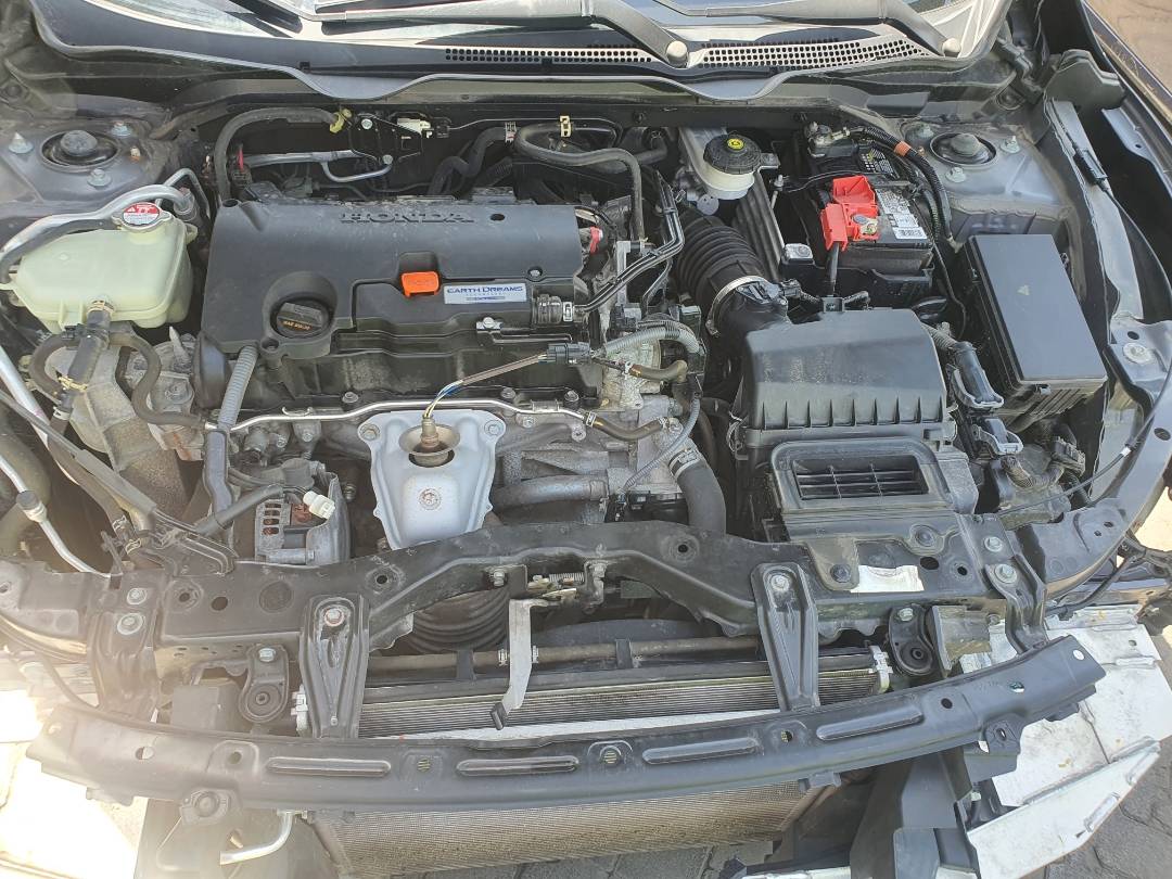 2019 HONDA CIVIC — 70682 Miles — Lot 81075343 - Marhaba Auctions Used Cars - Image 9