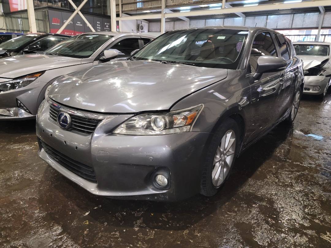 2012 LEXUS CT 200 — 99317 Miles — Lot C2113289 - Marhaba Auctions Used Cars - Image 7