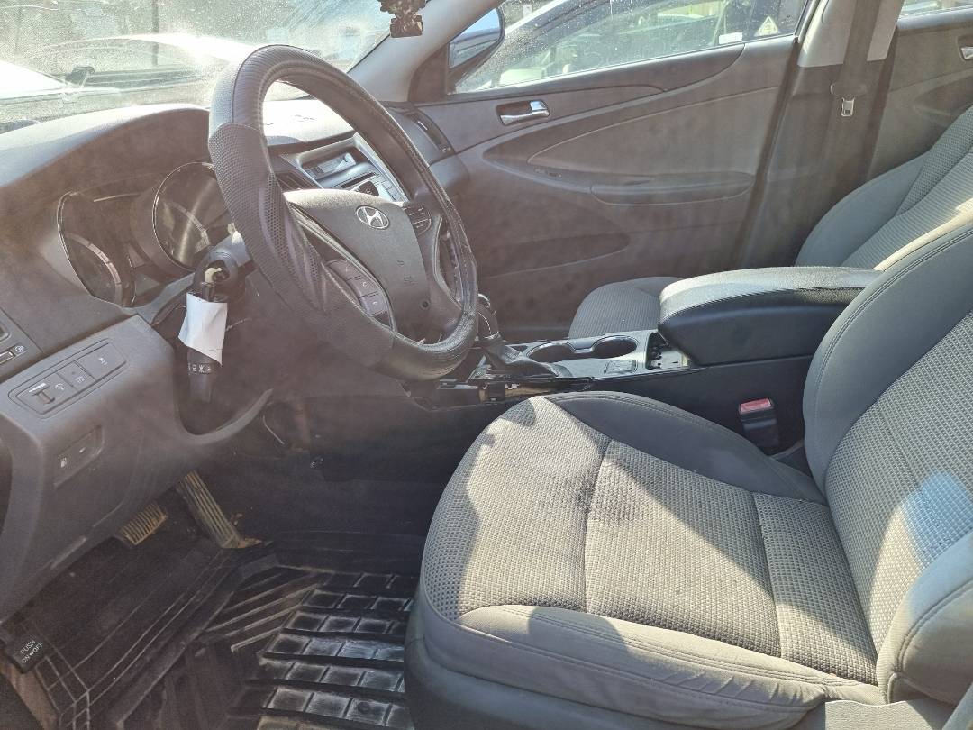 2013 HYUNDAI SONATA — 172665 Miles — Lot 125487 — Ind. 12 - Marhaba Auctions Used Cars - Image 7