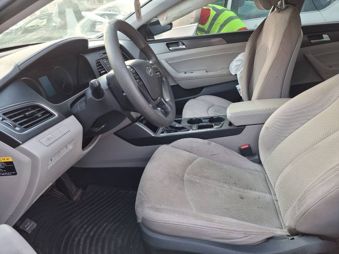 2015 HYUNDAI SONATA — 167388 Miles — Lot 21054178 — Ind. 12 - Marhaba Auctions Used Cars - Image 8