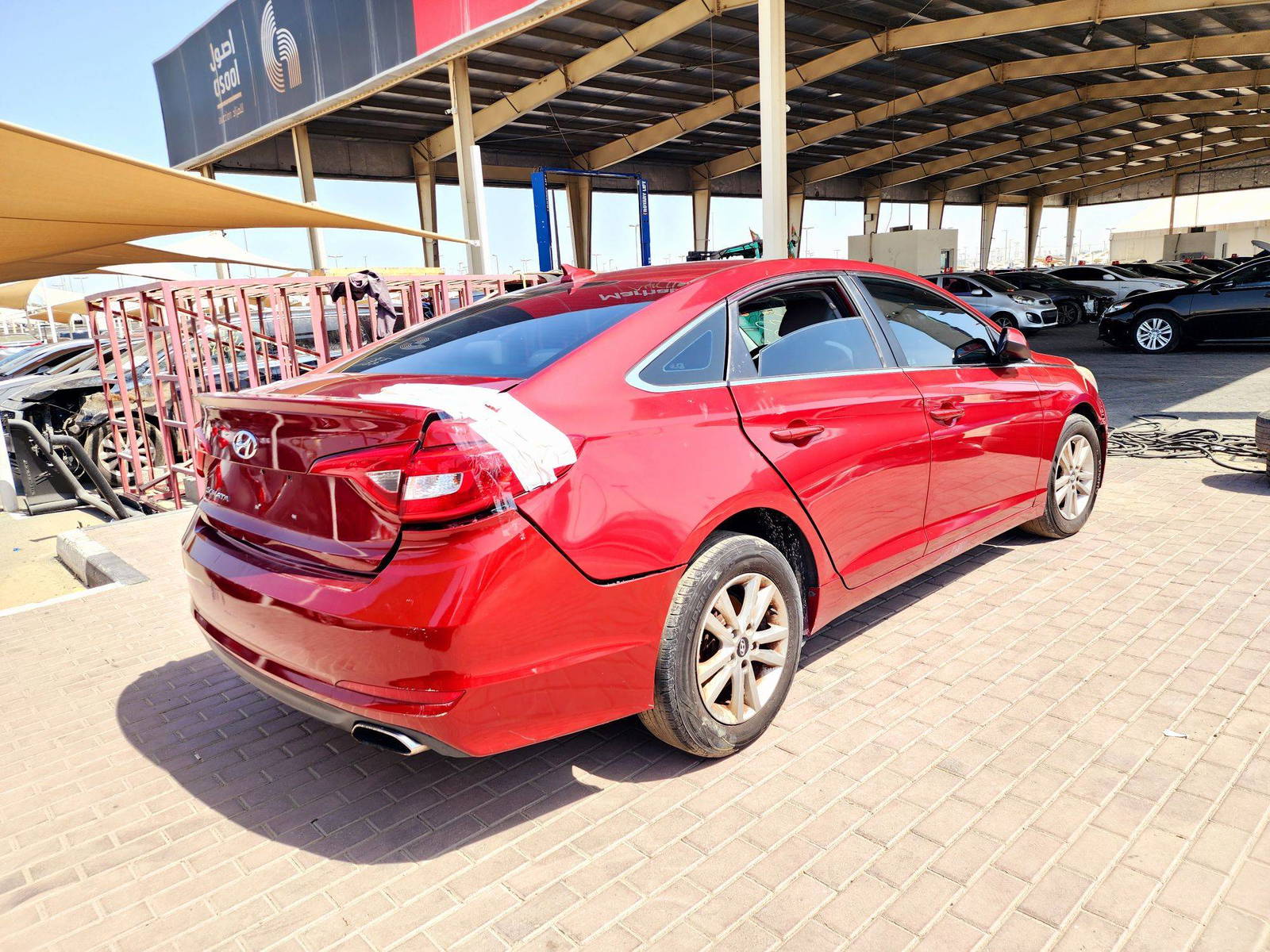 2015 HYUNDAI SONATA — 168528 Miles — Lot 84596544 — Souq - Marhaba Auctions Used Cars - Image 4