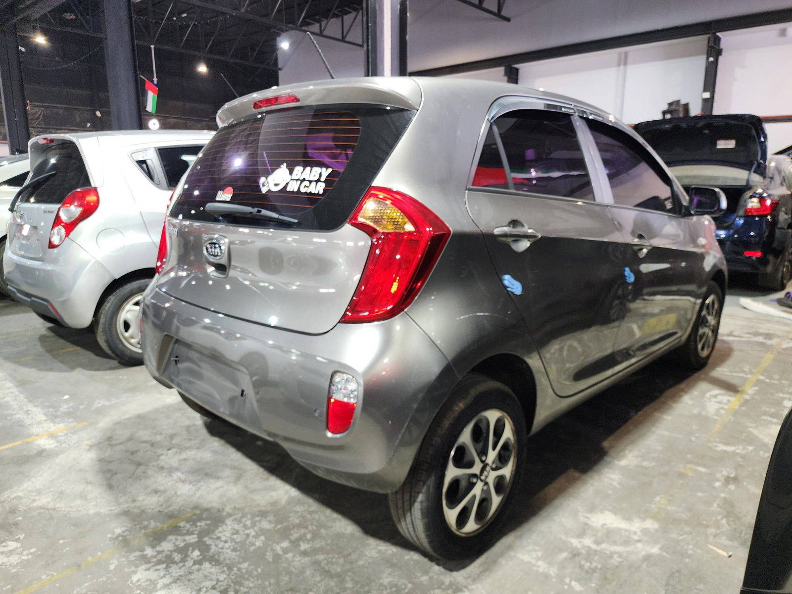 2012 KIA MORNING — 152933 KM — Lot 047902 — Al Quoz - Marhaba Auctions Used Cars - Image 6