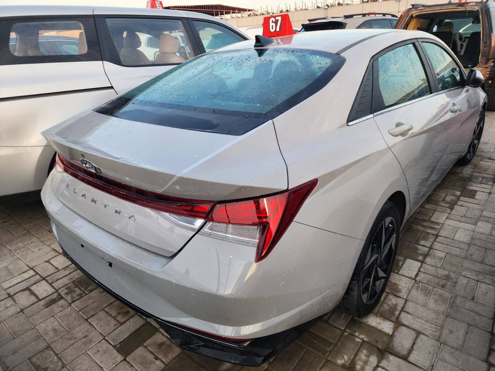 2022 HYUNDAI ELANTRA — 96910 KM — Lot NU288480 - Marhaba Auctions Used Cars - Image 4